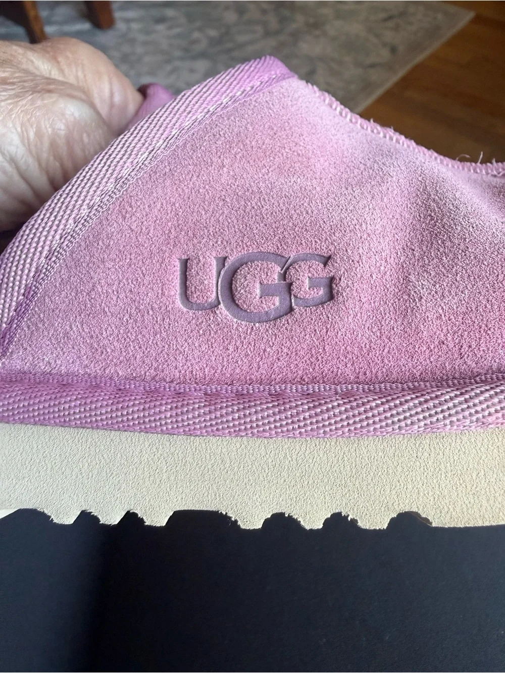 UGG girls size 2 Pink Plush-Lined Slip-On Slippers